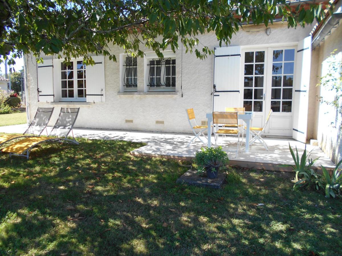 Gite Le Penten Villeréal Exterior foto